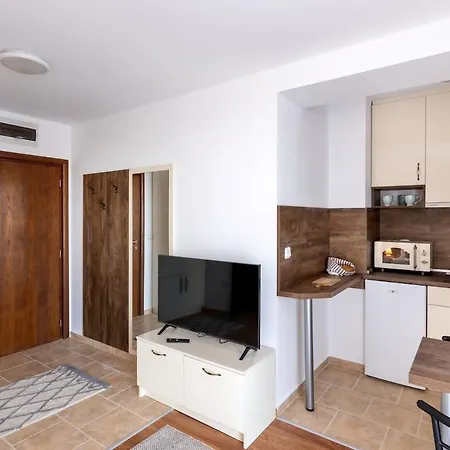 Apartment Pirin Sense - View - - Lobby - Bbq - Free Parking